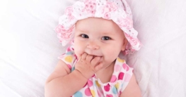 Babyfoto vom Mädchen (de.depositphotos.com)