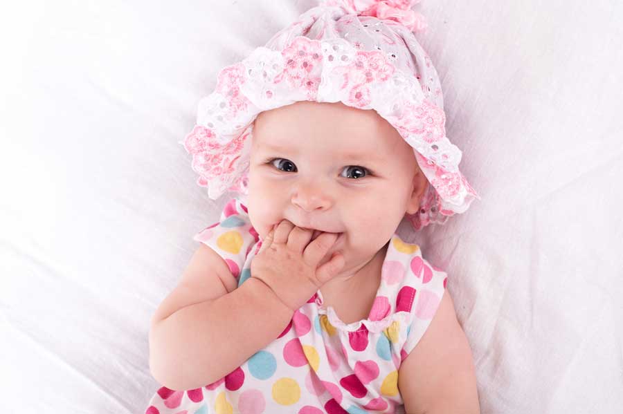 Babyfoto vom Mädchen (de.depositphotos.com)