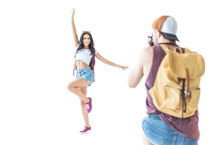 Mann fotografiert Frau mit guter Laune (de.depositphotos.com)