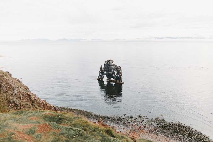 Felsen im Meer (de.depositphotos.com)