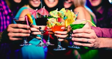 Partyfotos Cocktails (de.depositphotos.com)