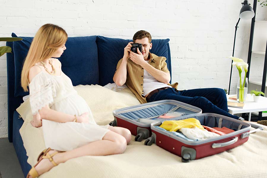 Schwangere Frau fotografieren (de.depositphotos.com)